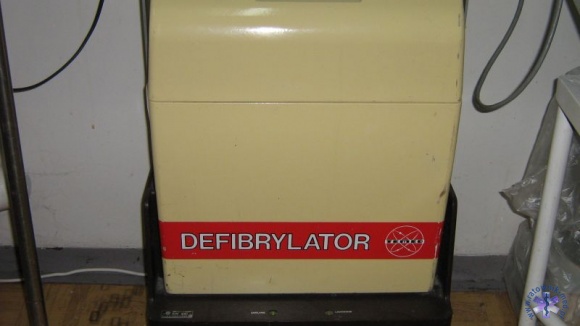 Defibrylator TEMED