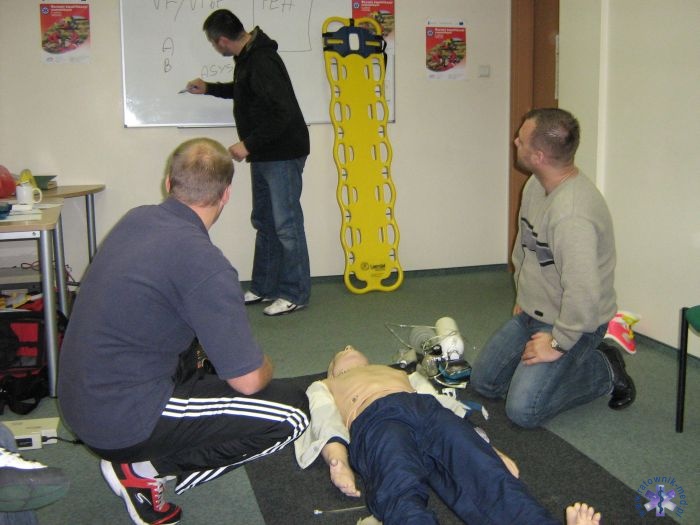 Kurs doskonalący dla ratowników medycznych - Szczecin 2008