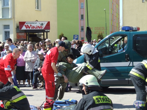 Atak terrorystyczny w Świdwinie - manewry ratownicze