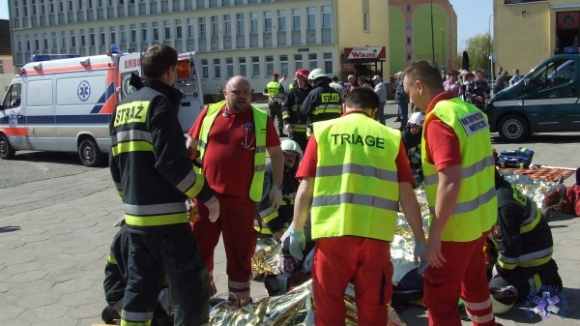Atak terrorystyczny w Świdwinie - manewry ratownicze