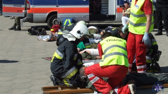 Atak terrorystyczny w Świdwinie - manewry ratownicze
