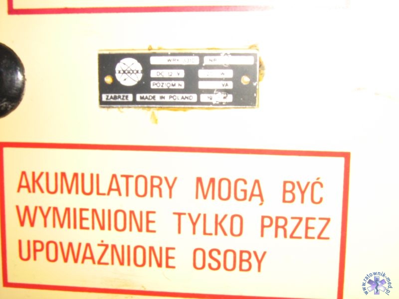 Defibrylator TEMED - tabliczka znamionowa