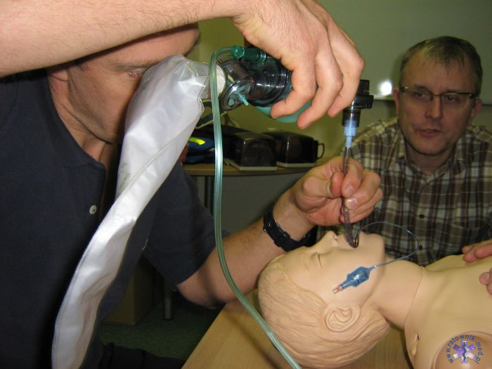 Kurs doskonalący dla ratowników medycznych - Szczecin 2008