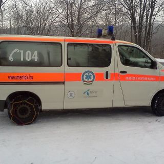 Hungarian emergency service-10